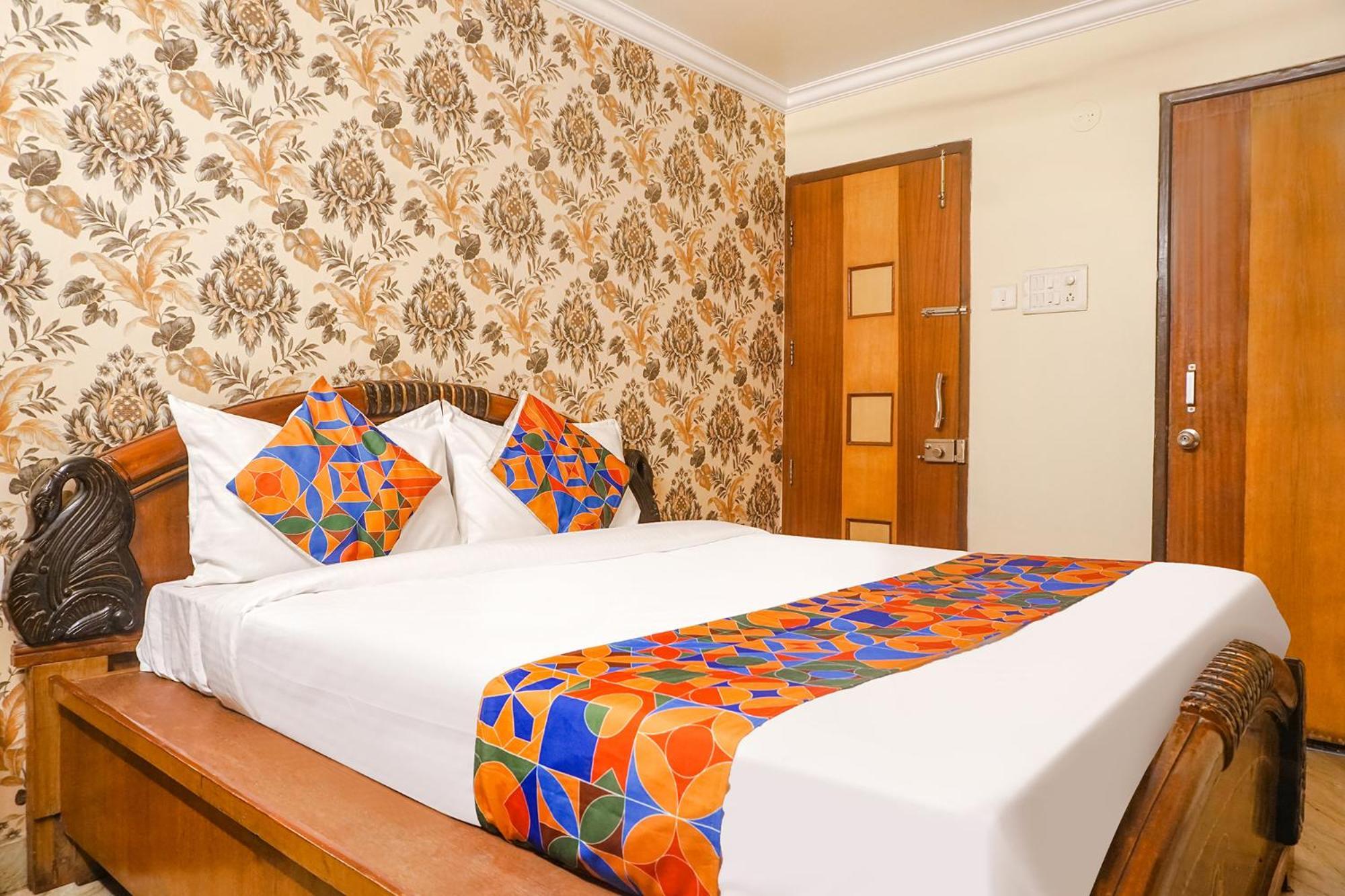 Fabhotel Galaxy Residency Pune Exterior photo