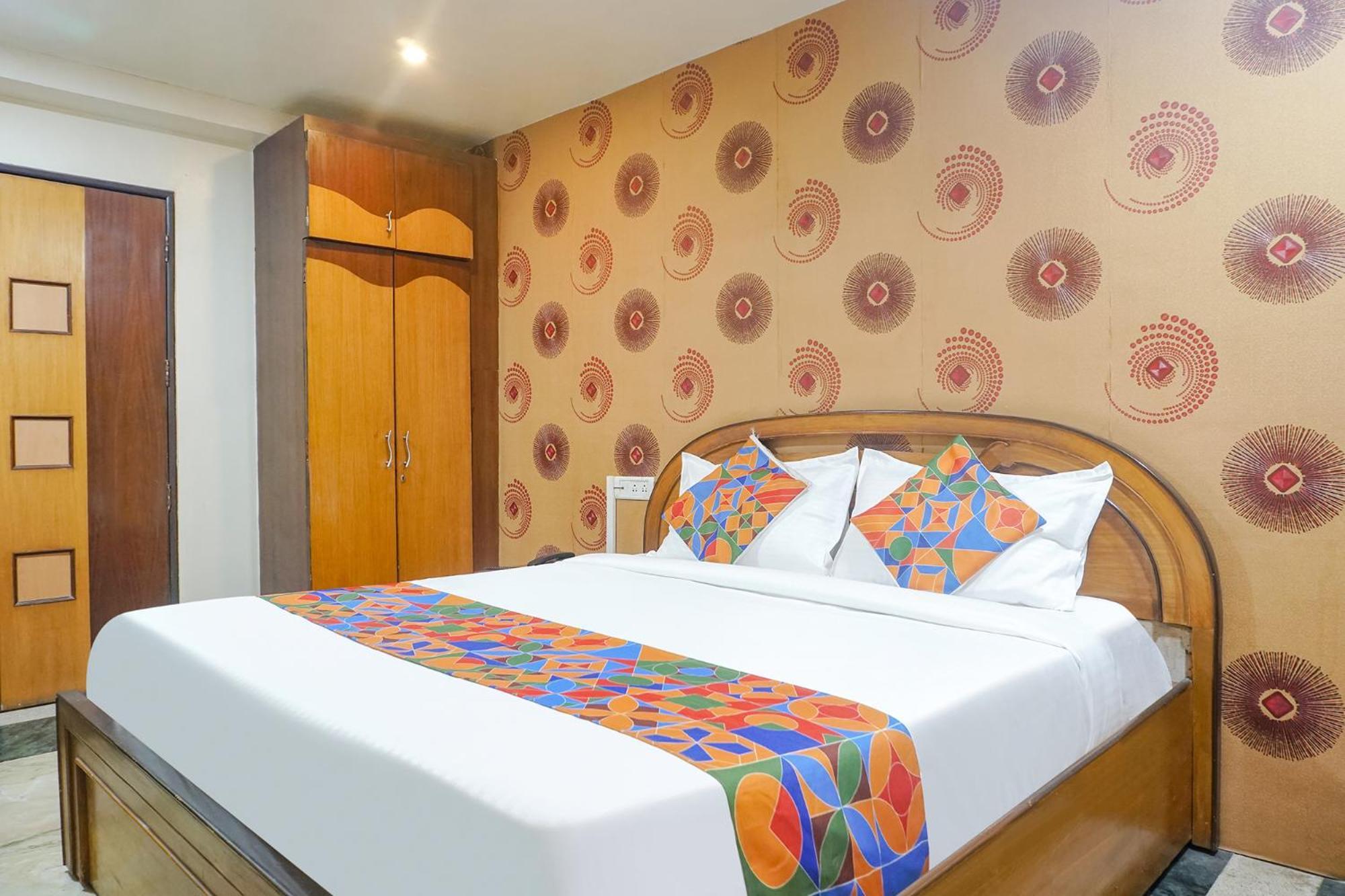 Fabhotel Galaxy Residency Pune Exterior photo